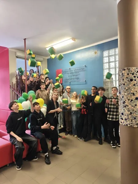 Obraz: Laureates of the 11th edition of the "Six for Six" Mathematics Competition!